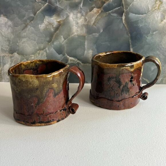 Studio Art x 2 Mugs 3 5/8" Stoneware Toned Red & Brown Brutalist Rustic - Picture 1 of 12